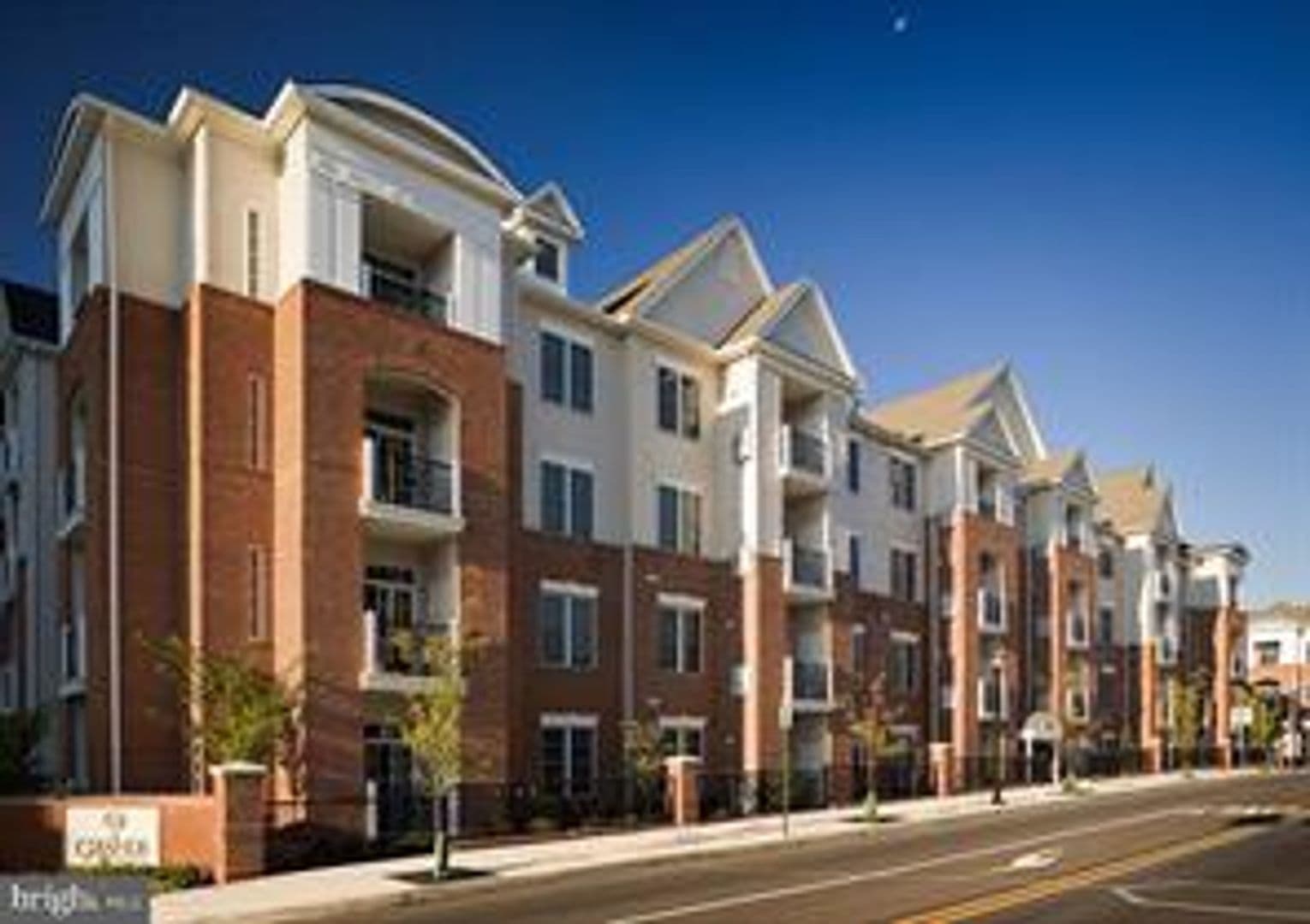 Conshohocken House: 300 W Elm St #2328