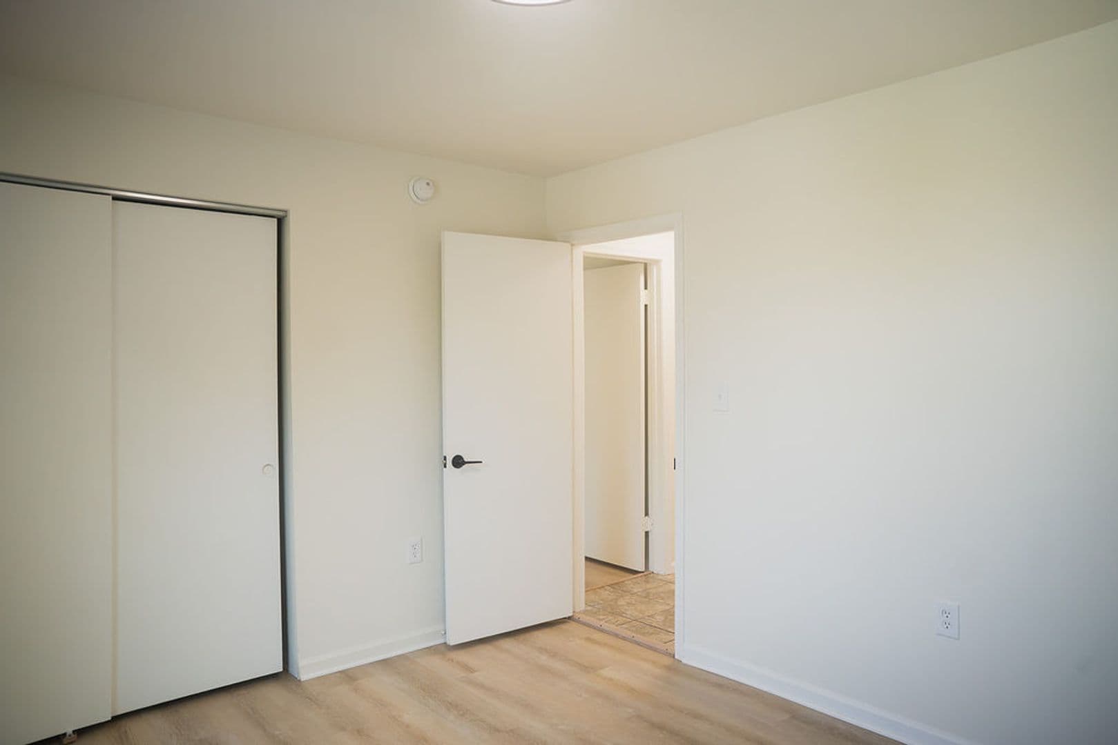 Easton Apartment: 519 Valley Street