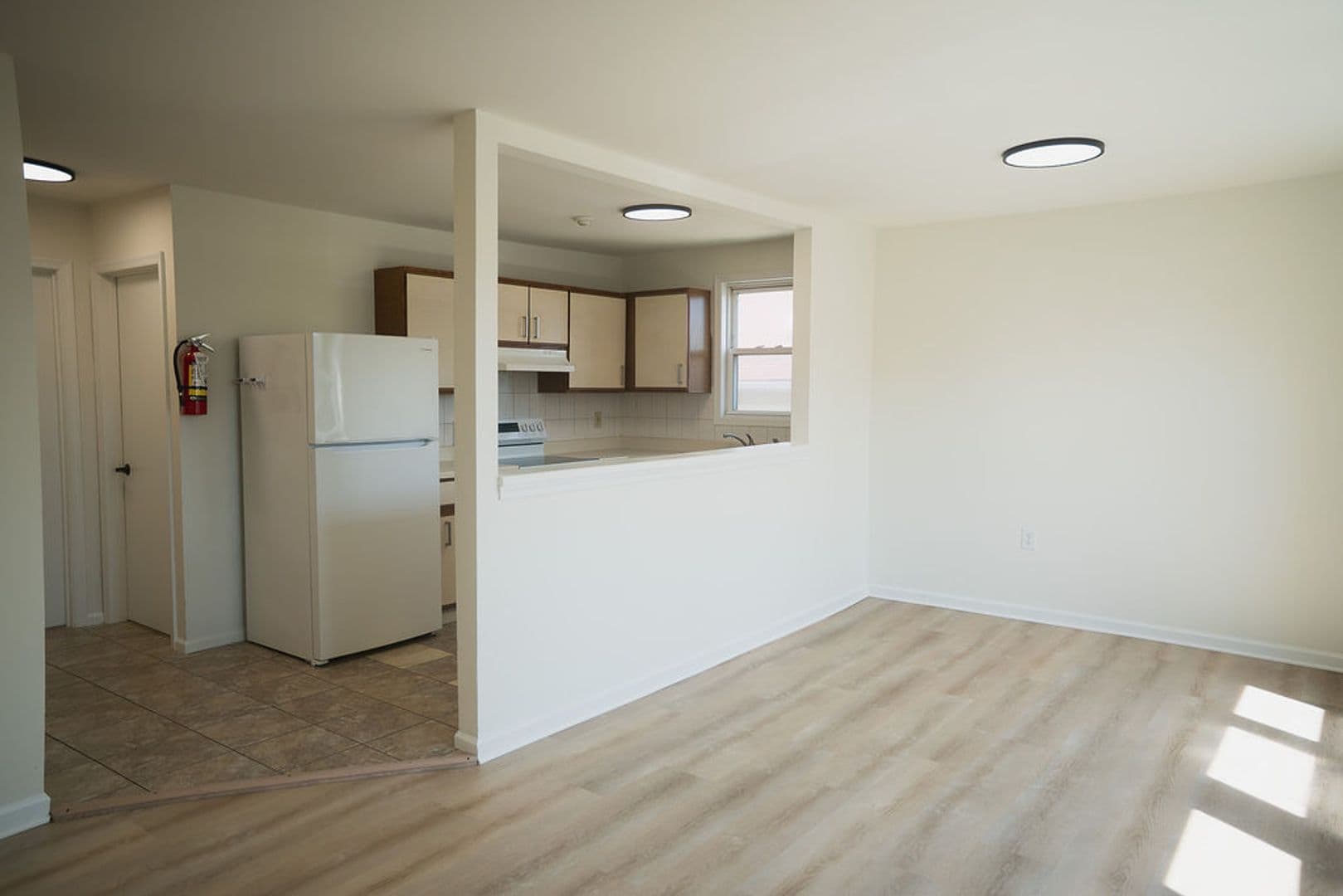 Easton Apartment: 519 Valley Street