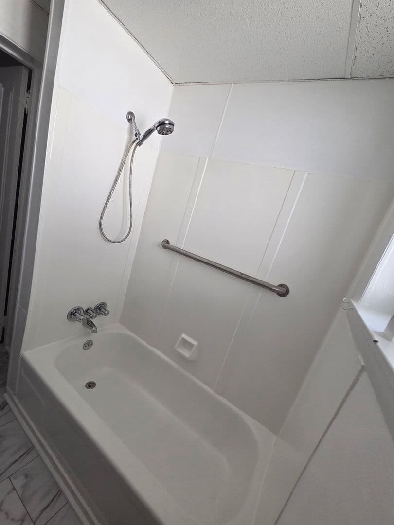Pottstown Apartment: 65 King St