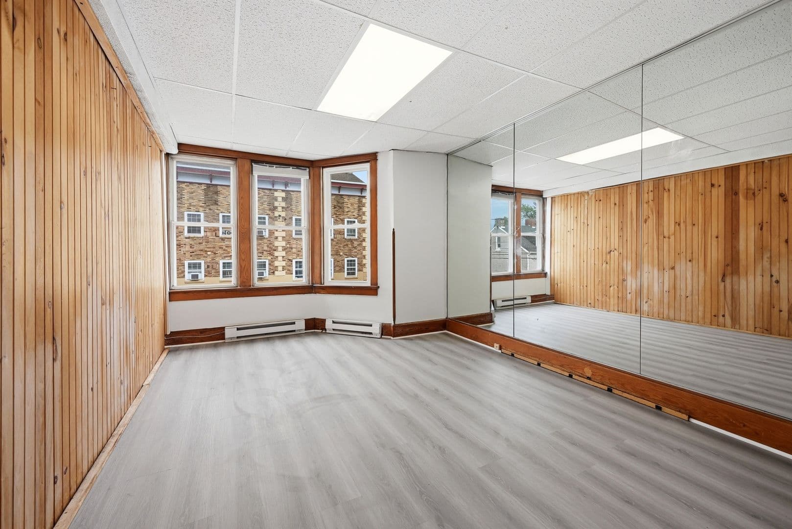 Allentown Apartment: 348 N. 6th Street