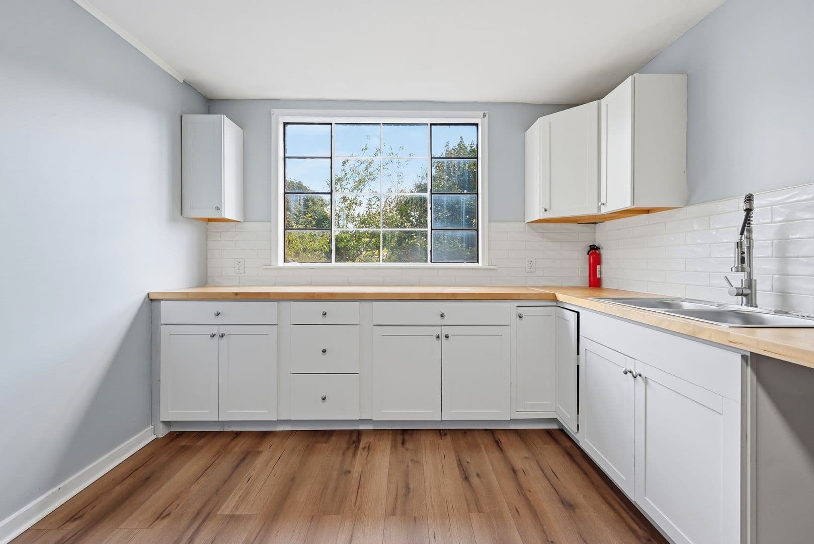 Bethlehem Apartment: 521 Cherokee