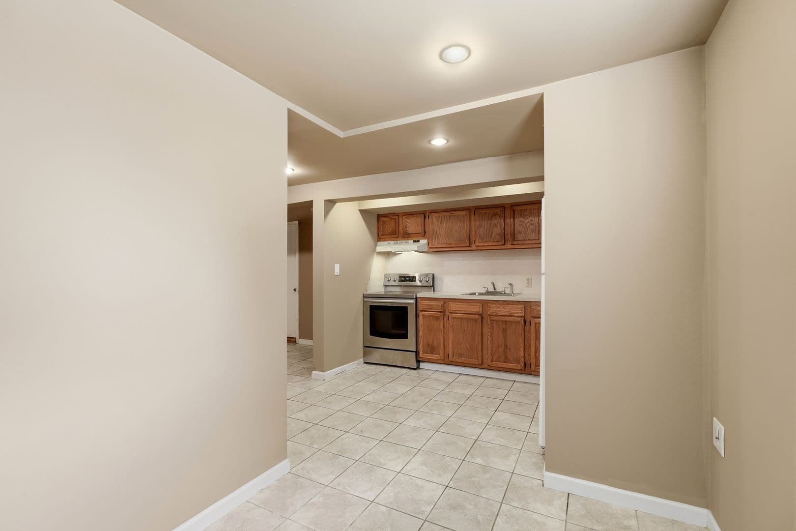 Easton Apartment: 519 Valley Street