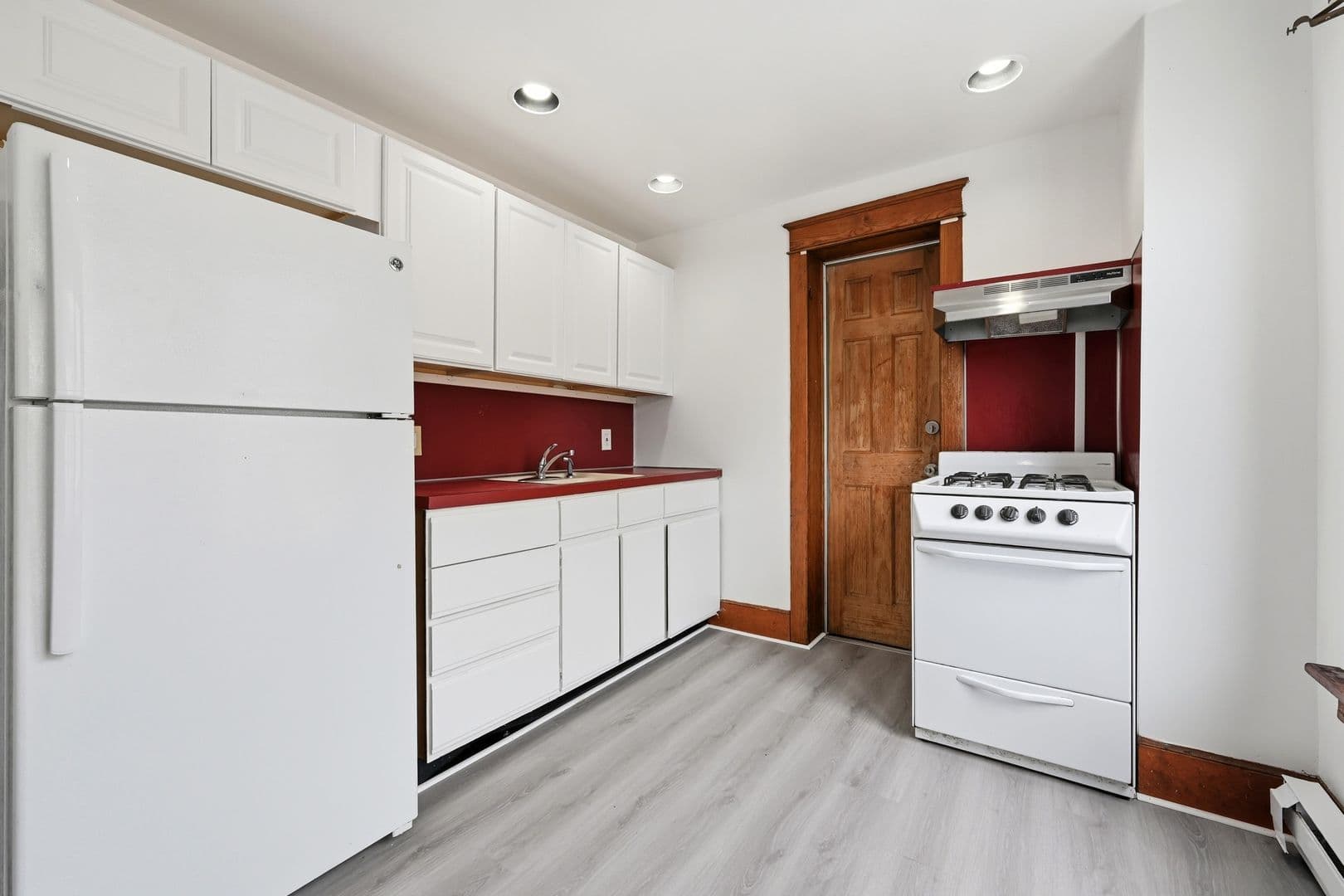 Allentown Apartment: 348 N. 6th Street