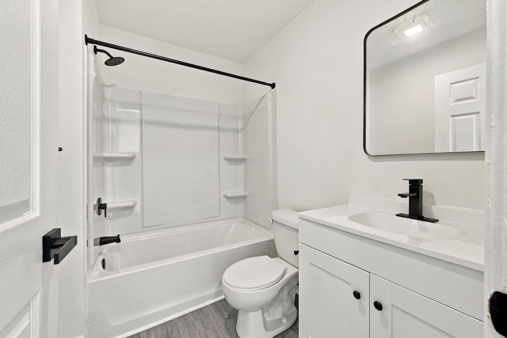 Easton Apartment: 328 Bushkill St.