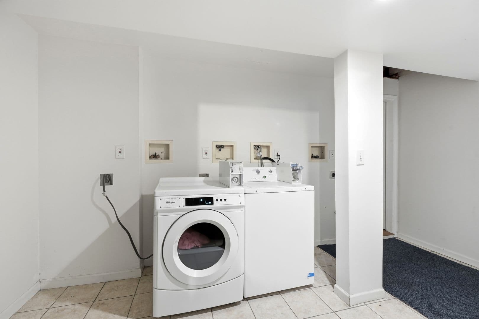 Easton Apartment: 519 Valley Street