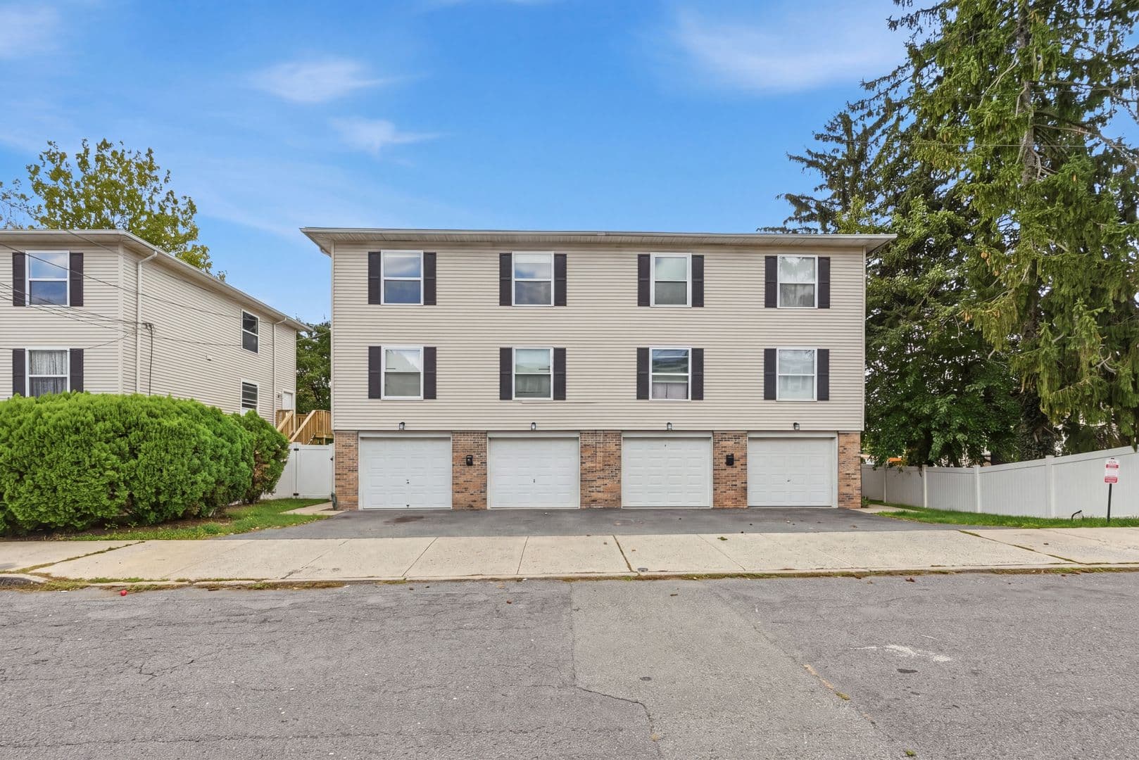 Allentown Apartment: 503-526 Austin Street - 516