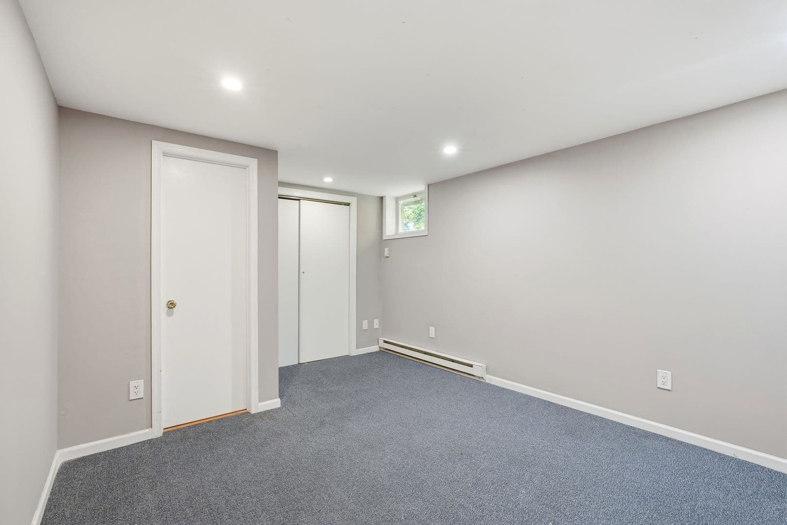 Easton Apartment: 519 Valley Street