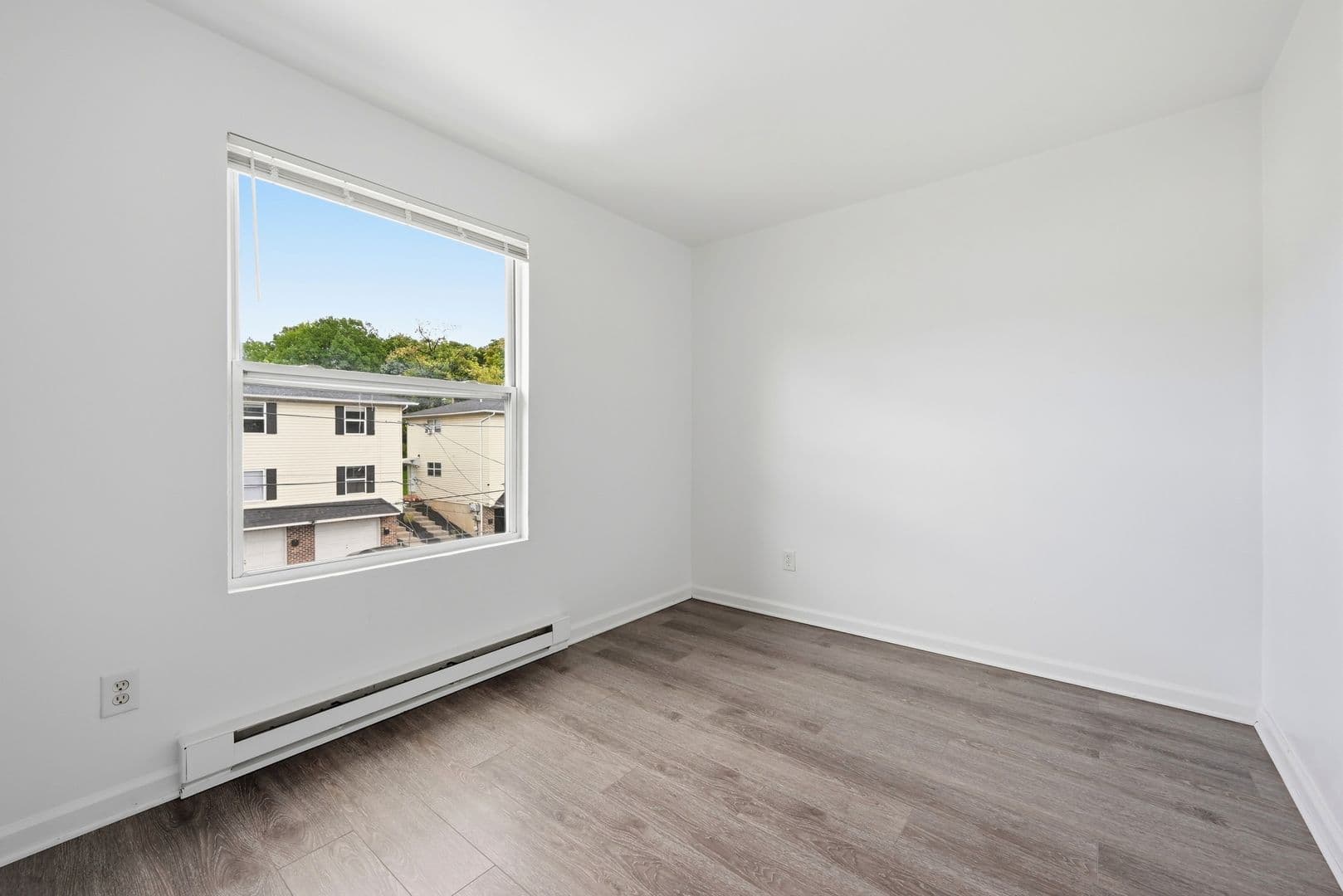 Allentown Apartment: 503-526 Austin Street - 516