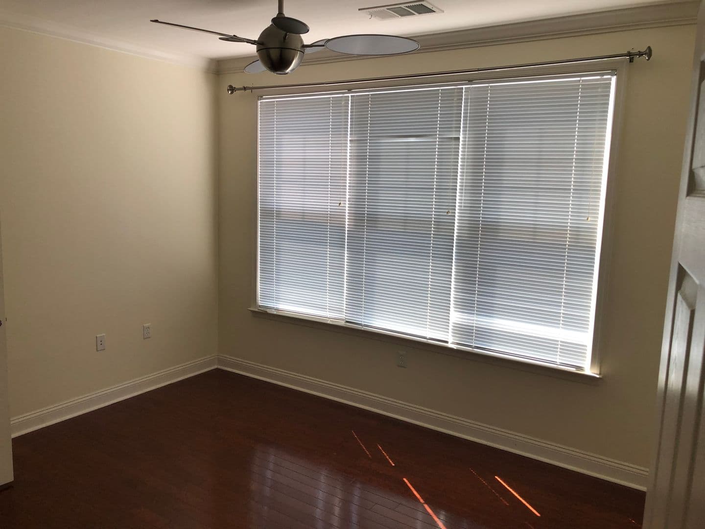 Conshohocken House: 300 W Elm St #2328