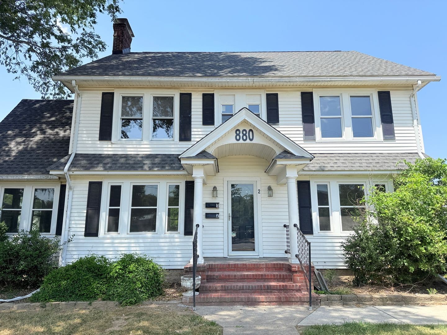 Dover Apartment: 880 South State Street