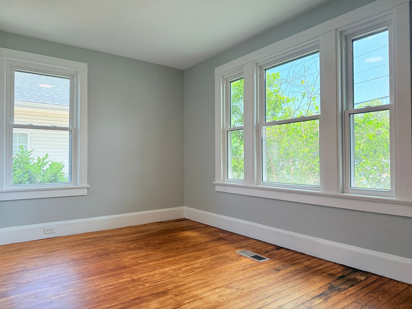 Dover Apartment: 880 South State Street
