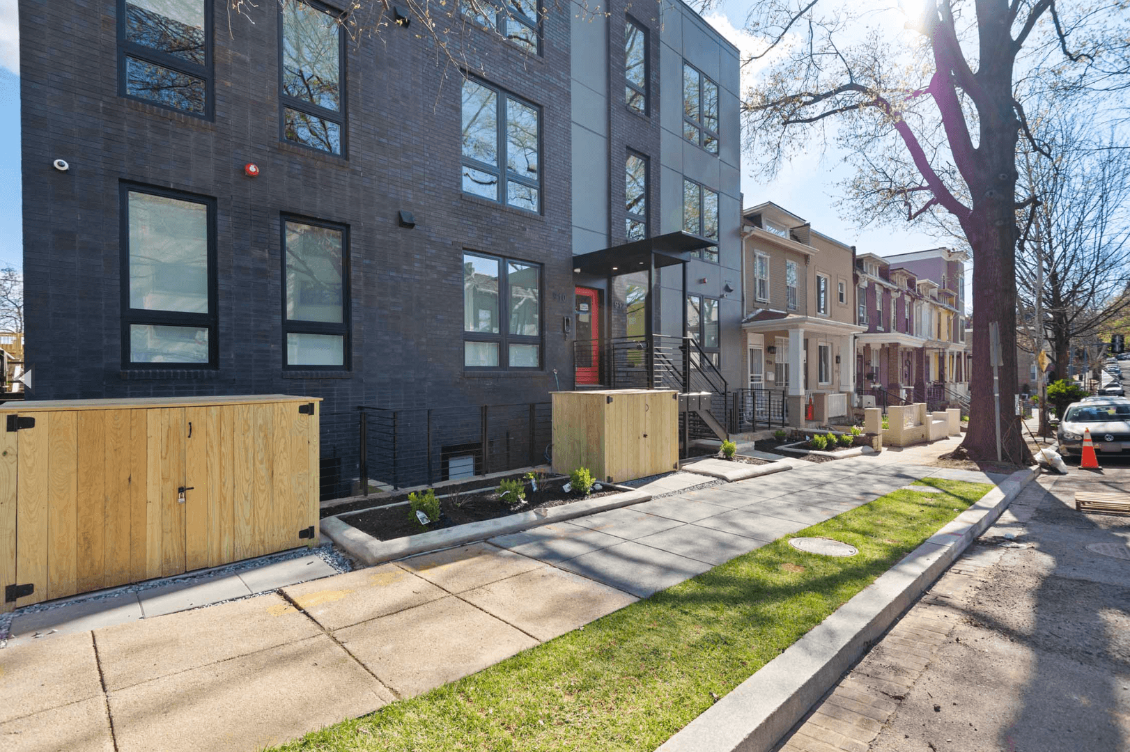 Washington Apartment: 910-912 Euclid ST NW