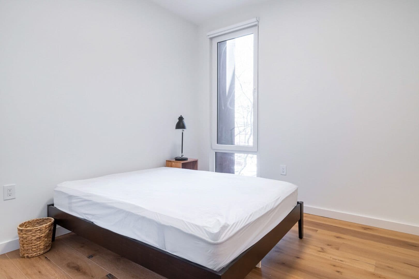 Washington Apartment: 3431 13th St NW