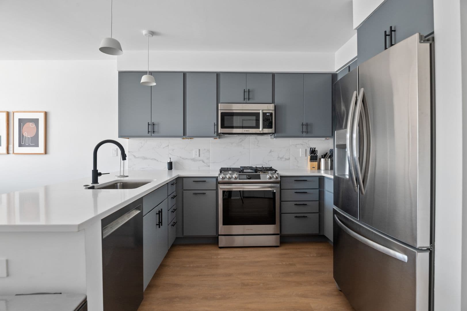 Washington Apartment: 1126 9th St NW