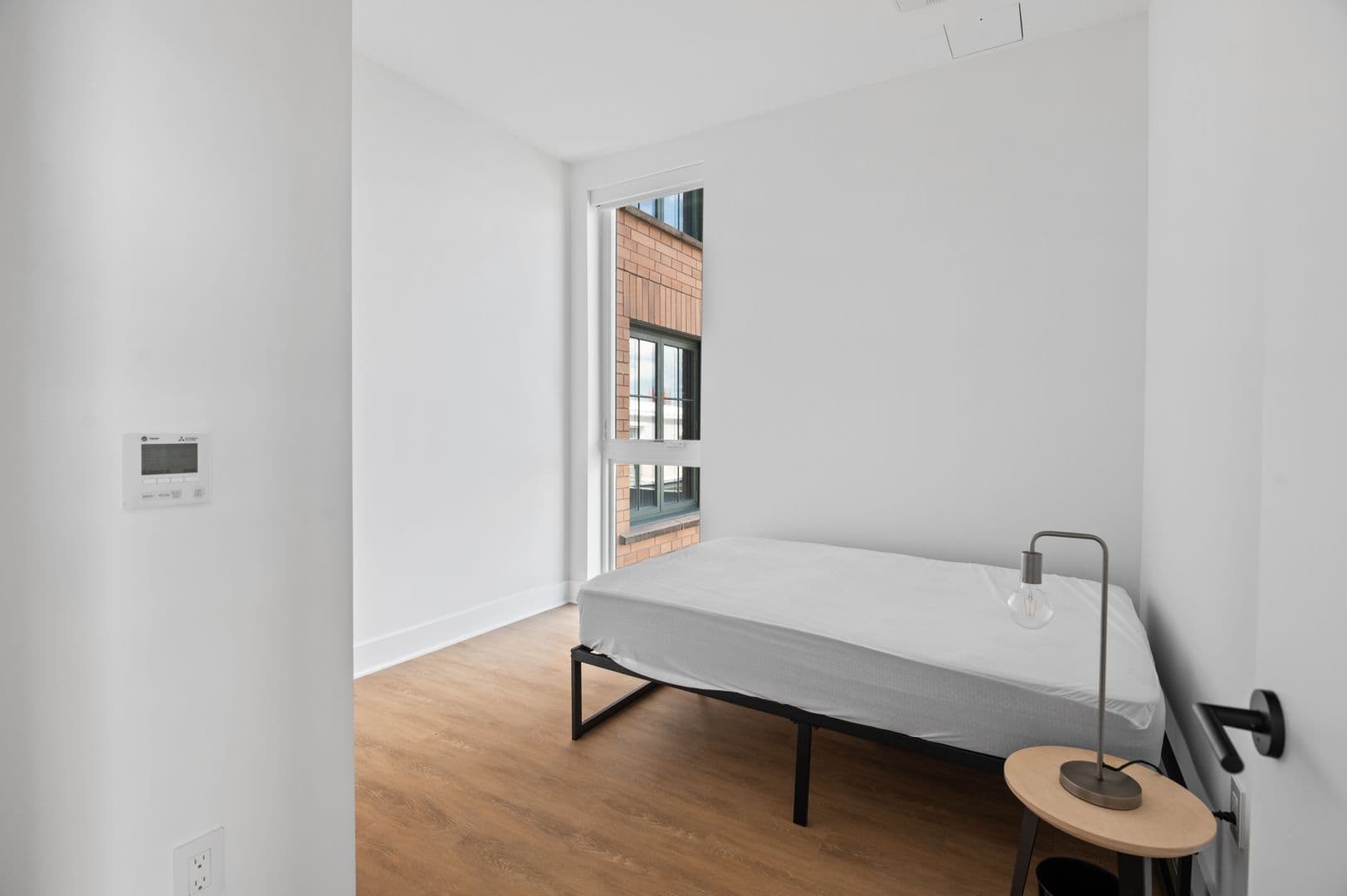 Washington Apartment: 1126 9th St NW