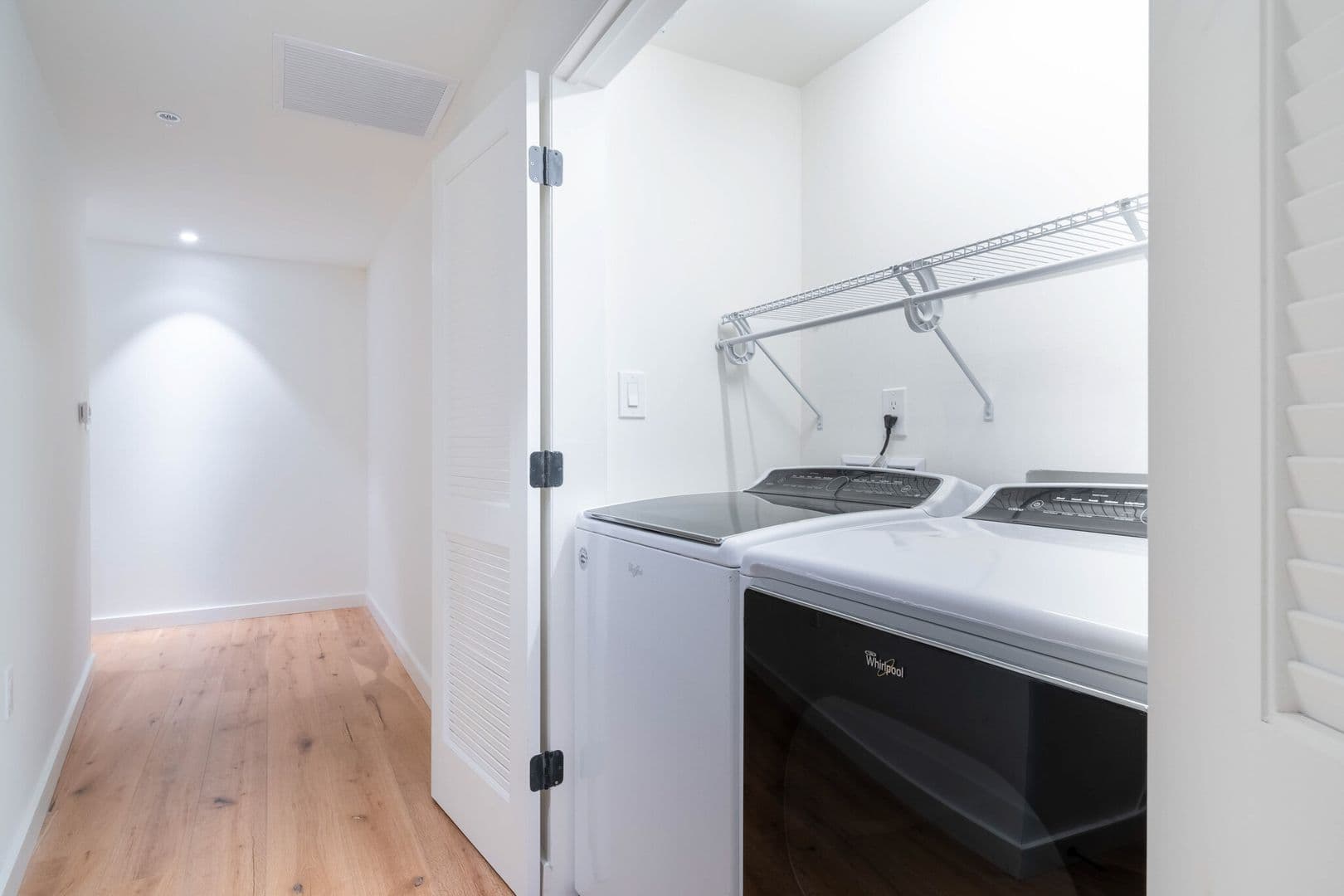 Washington Apartment: 3431 13th St NW