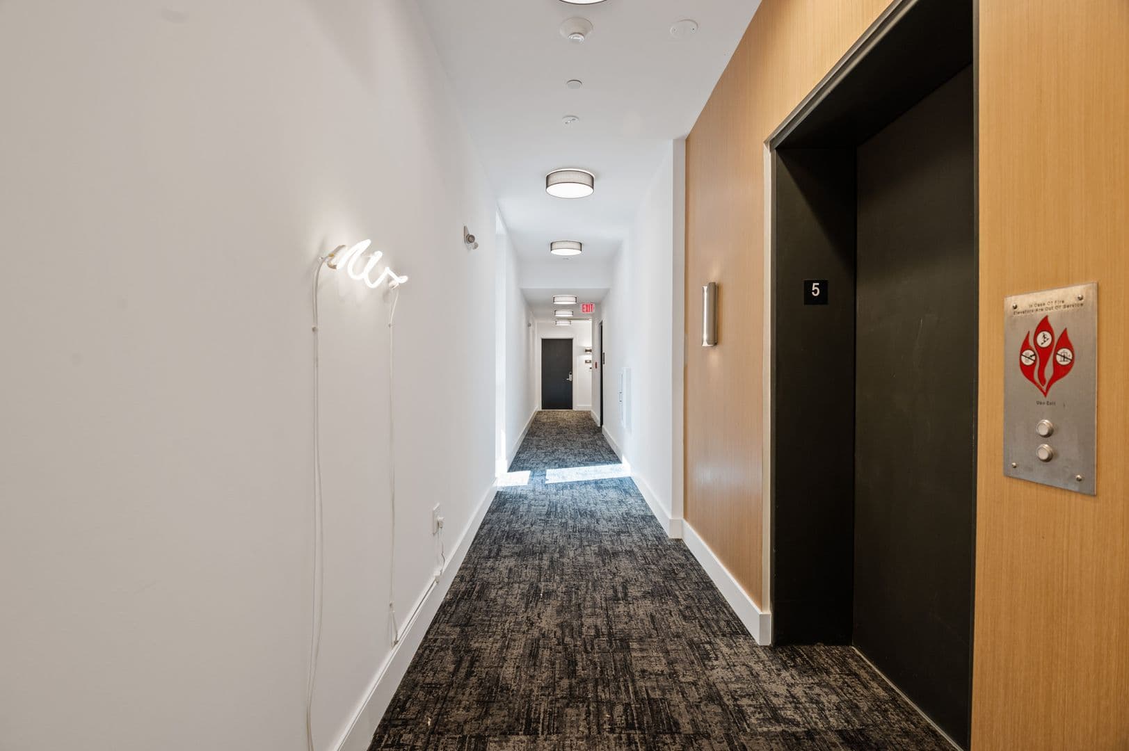 Washington Apartment: 1126 9th St NW
