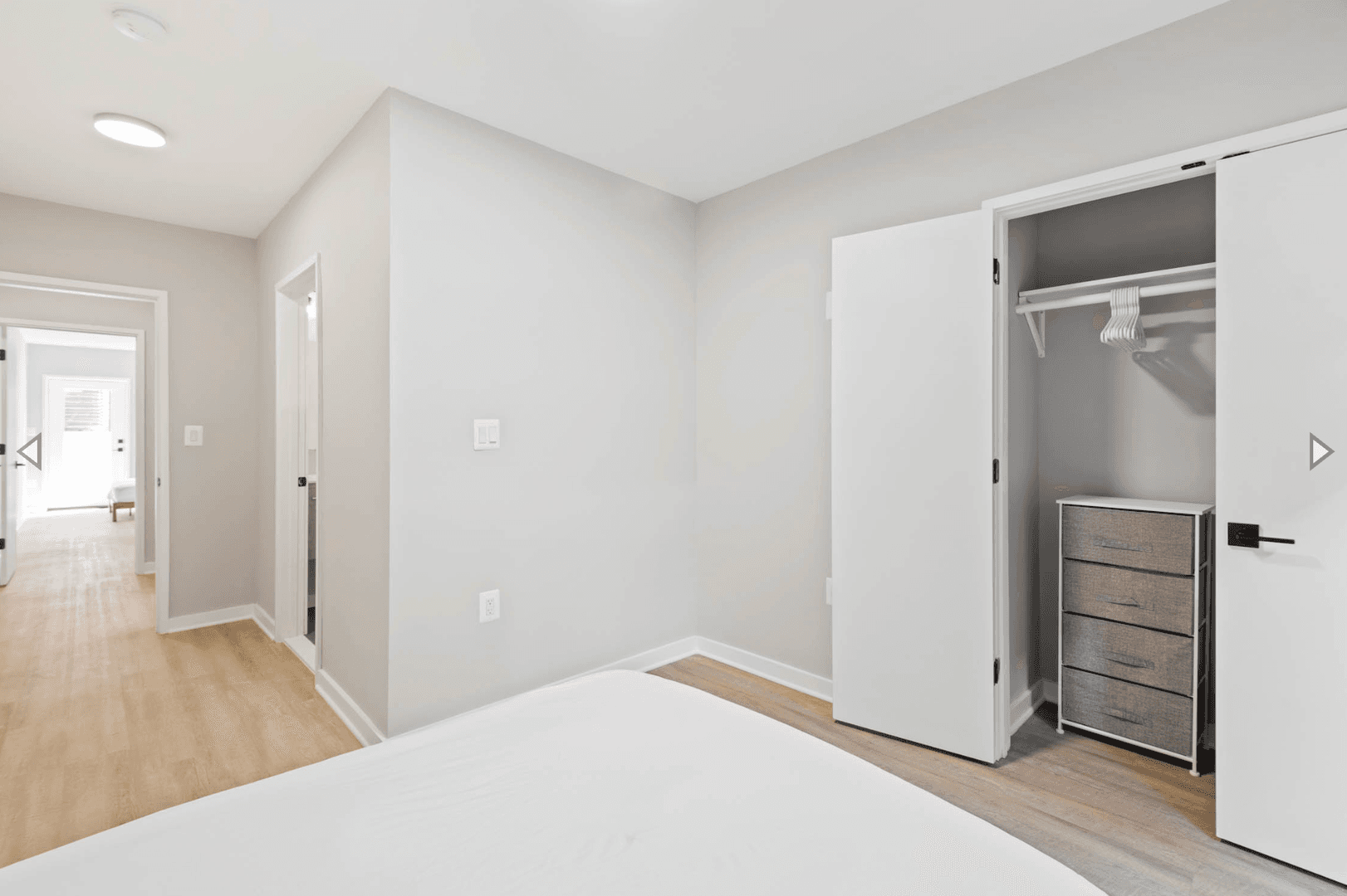 Washington Apartment: 910-912 Euclid ST NW