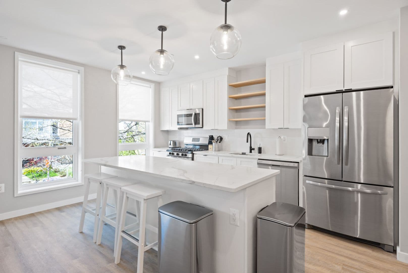 Washington Apartment: 910-912 Euclid ST NW