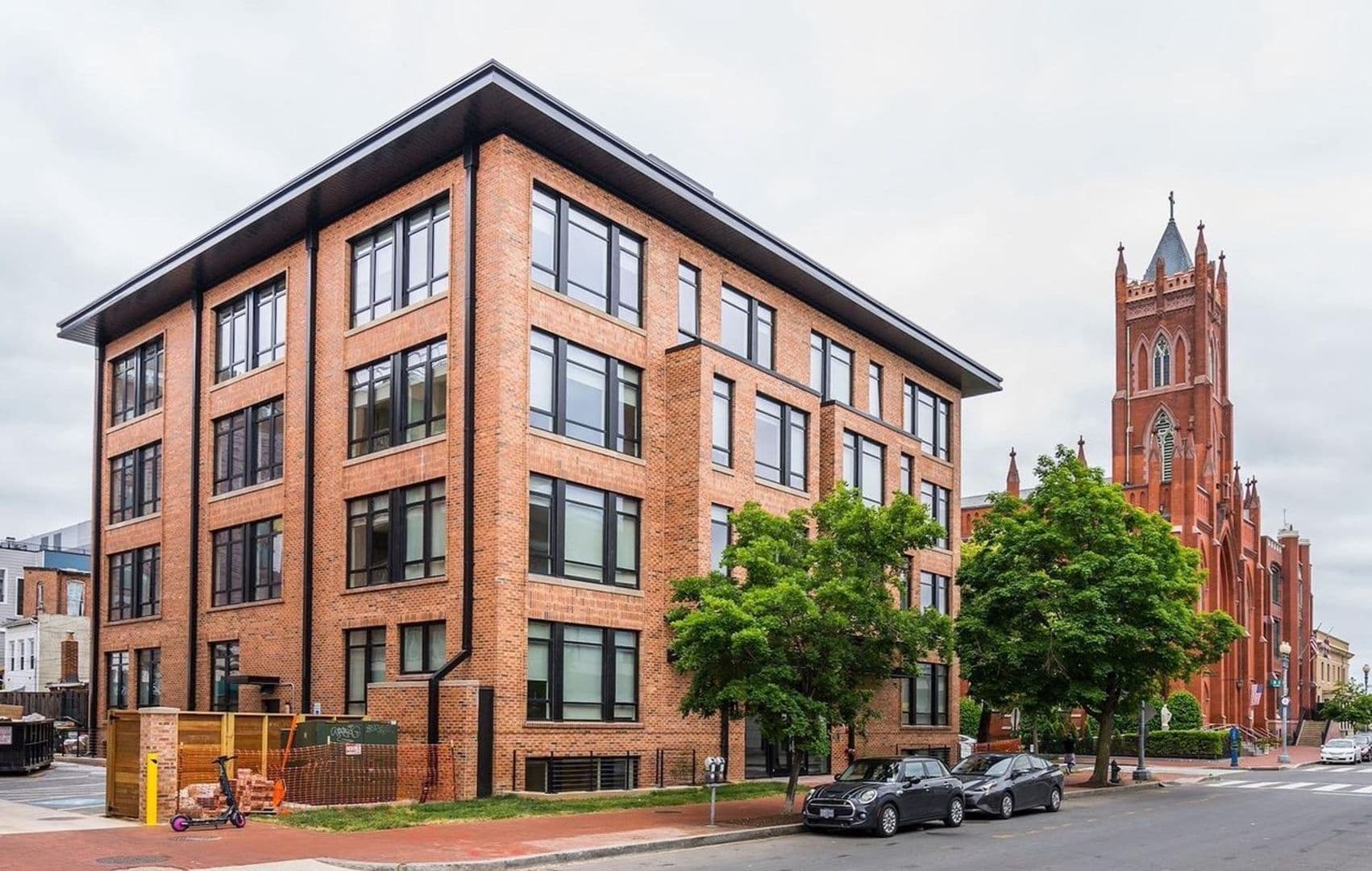 Washington Condo: 801 N St NW