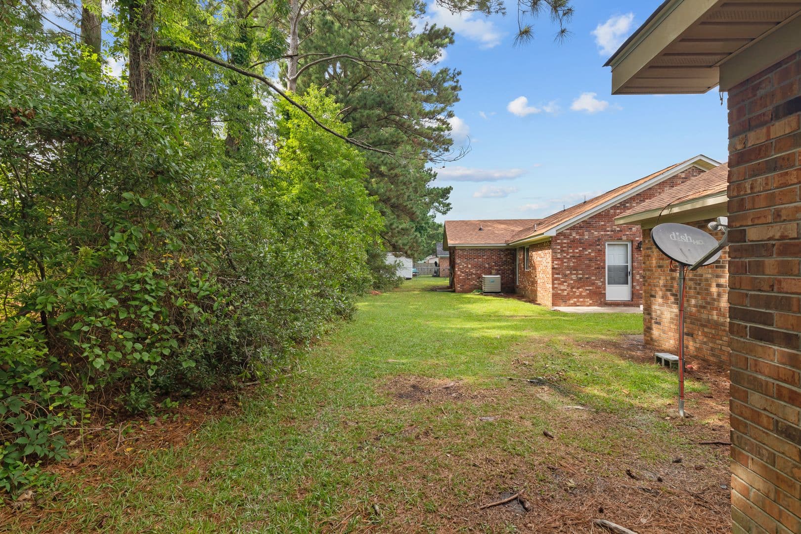 Jacksonville Townhome: 111 Windsor Court