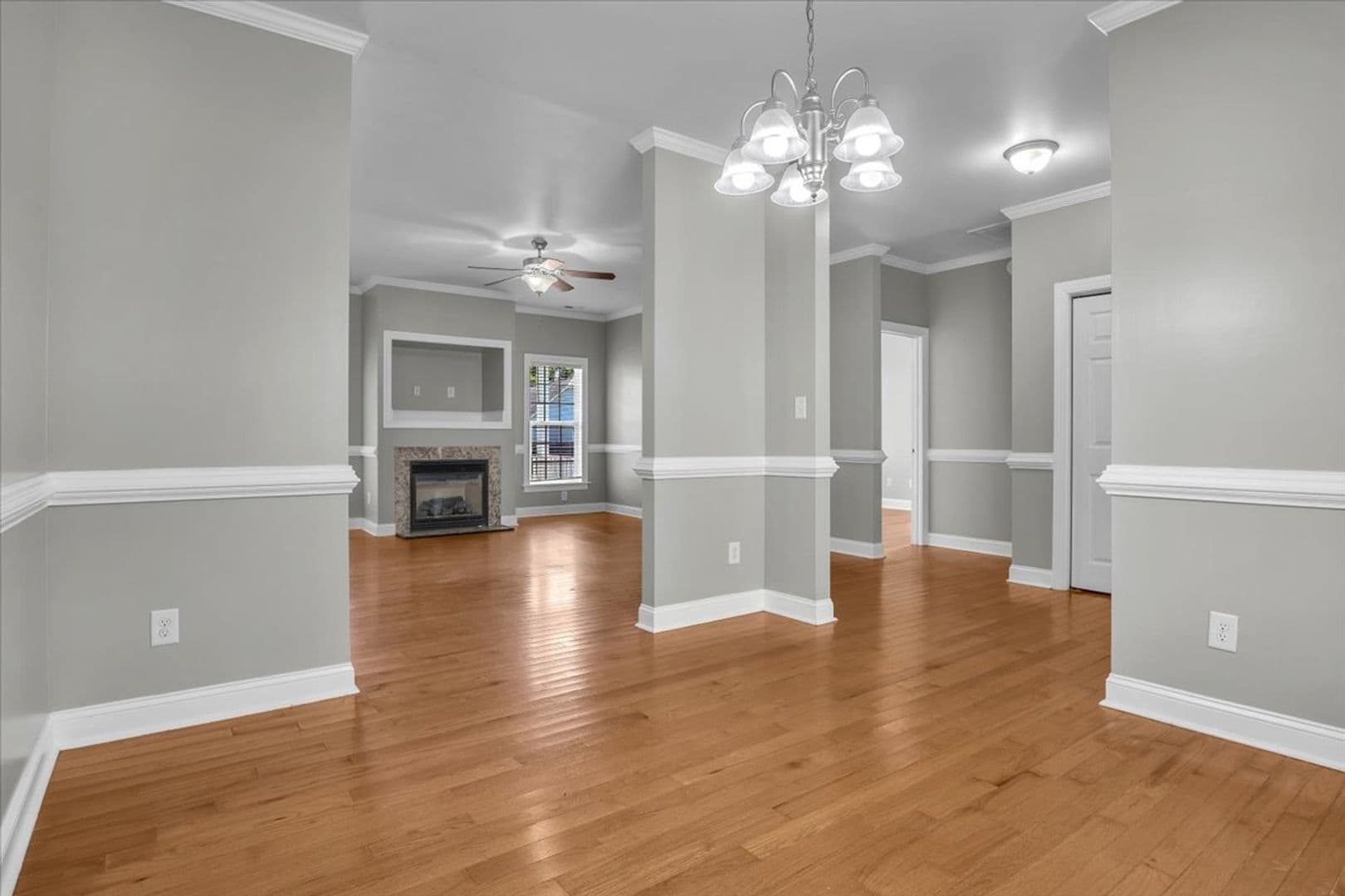 Jacksonville House: 164 Backfield Place