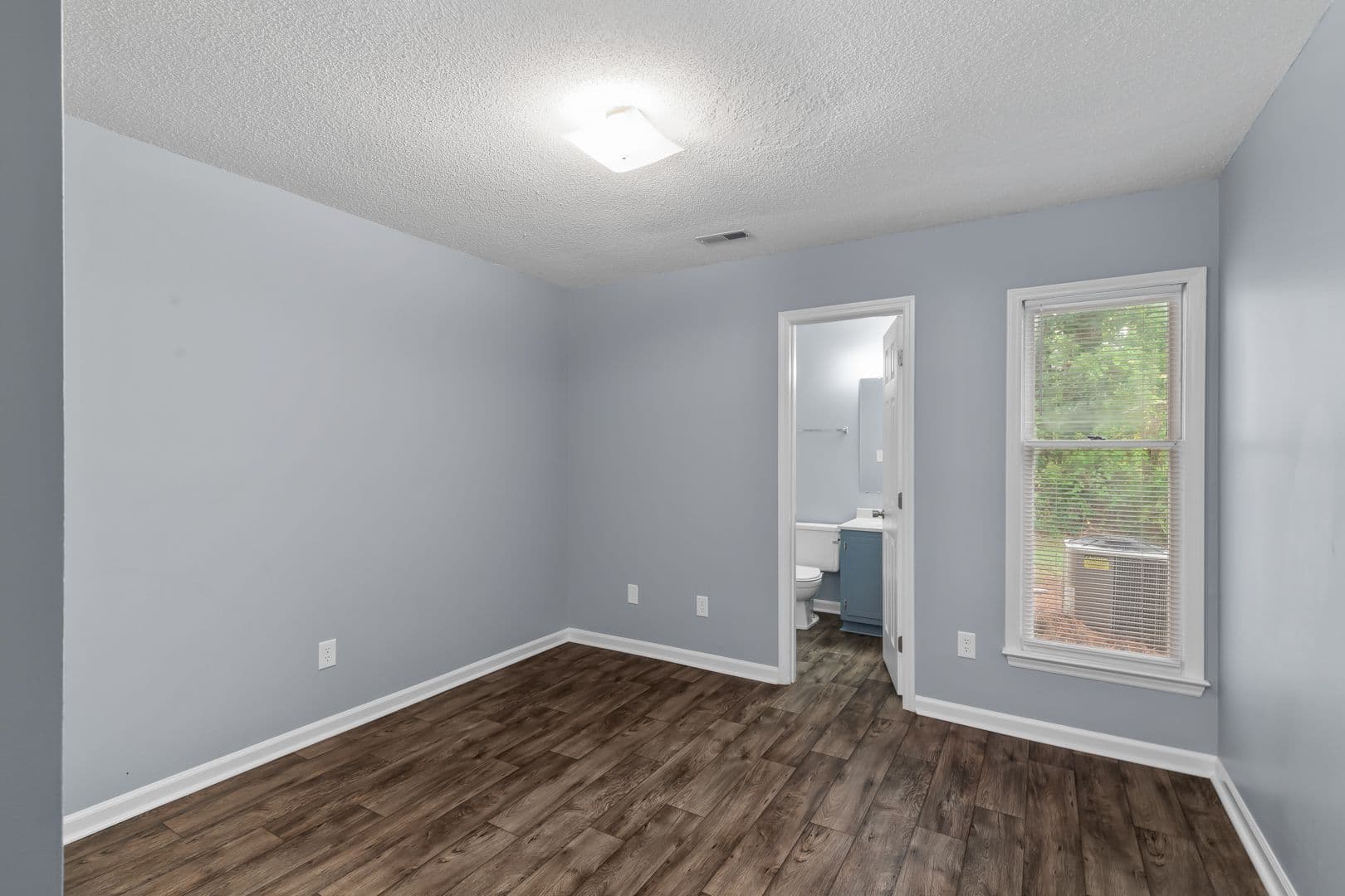 Jacksonville Townhome: 111 Windsor Court