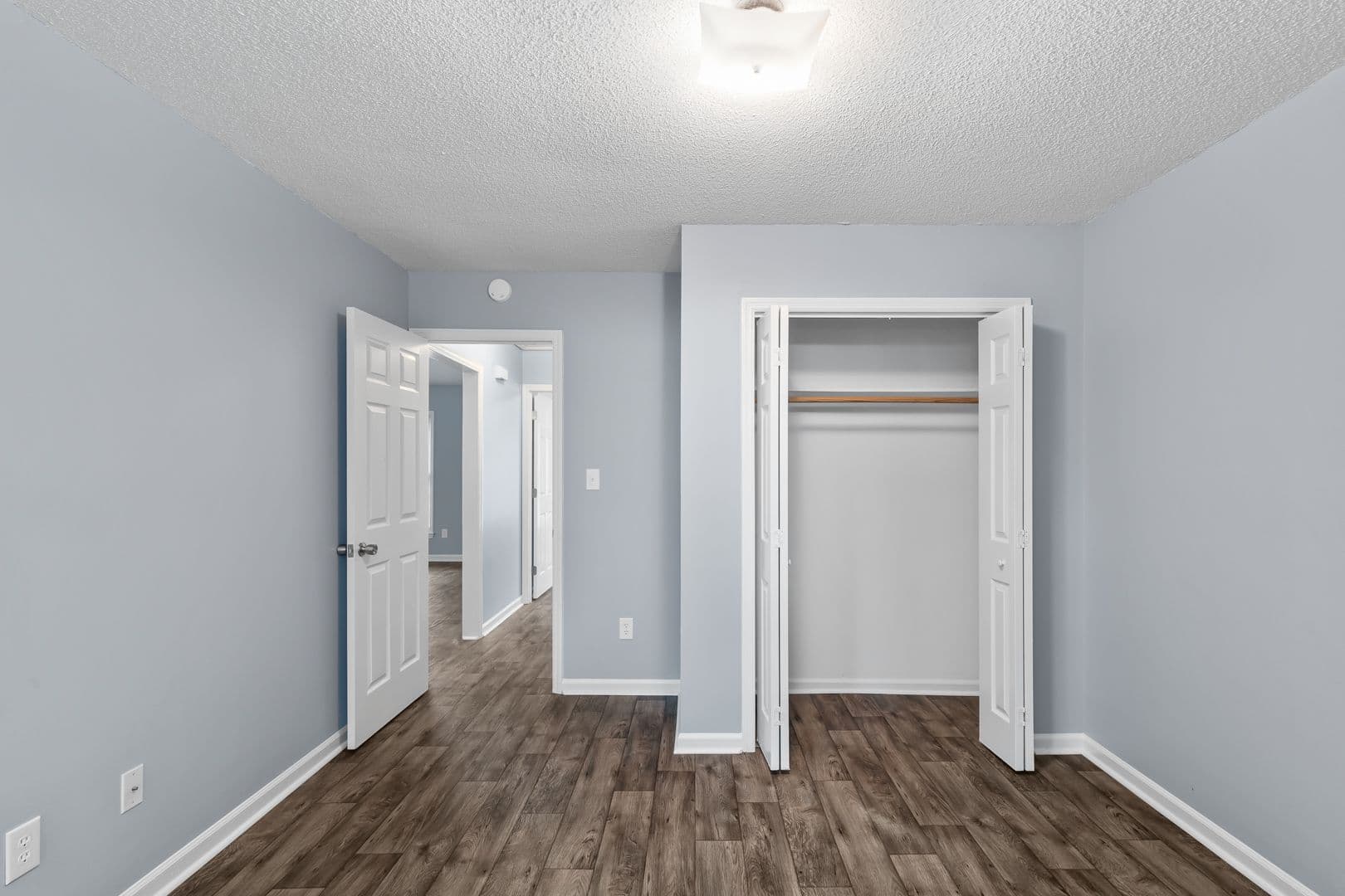 Jacksonville Townhome: 111 Windsor Court