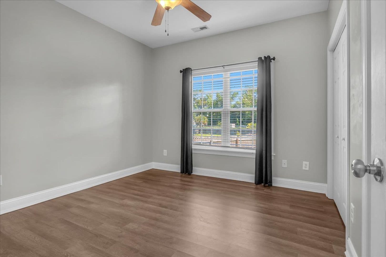 Jacksonville House: 164 Backfield Place
