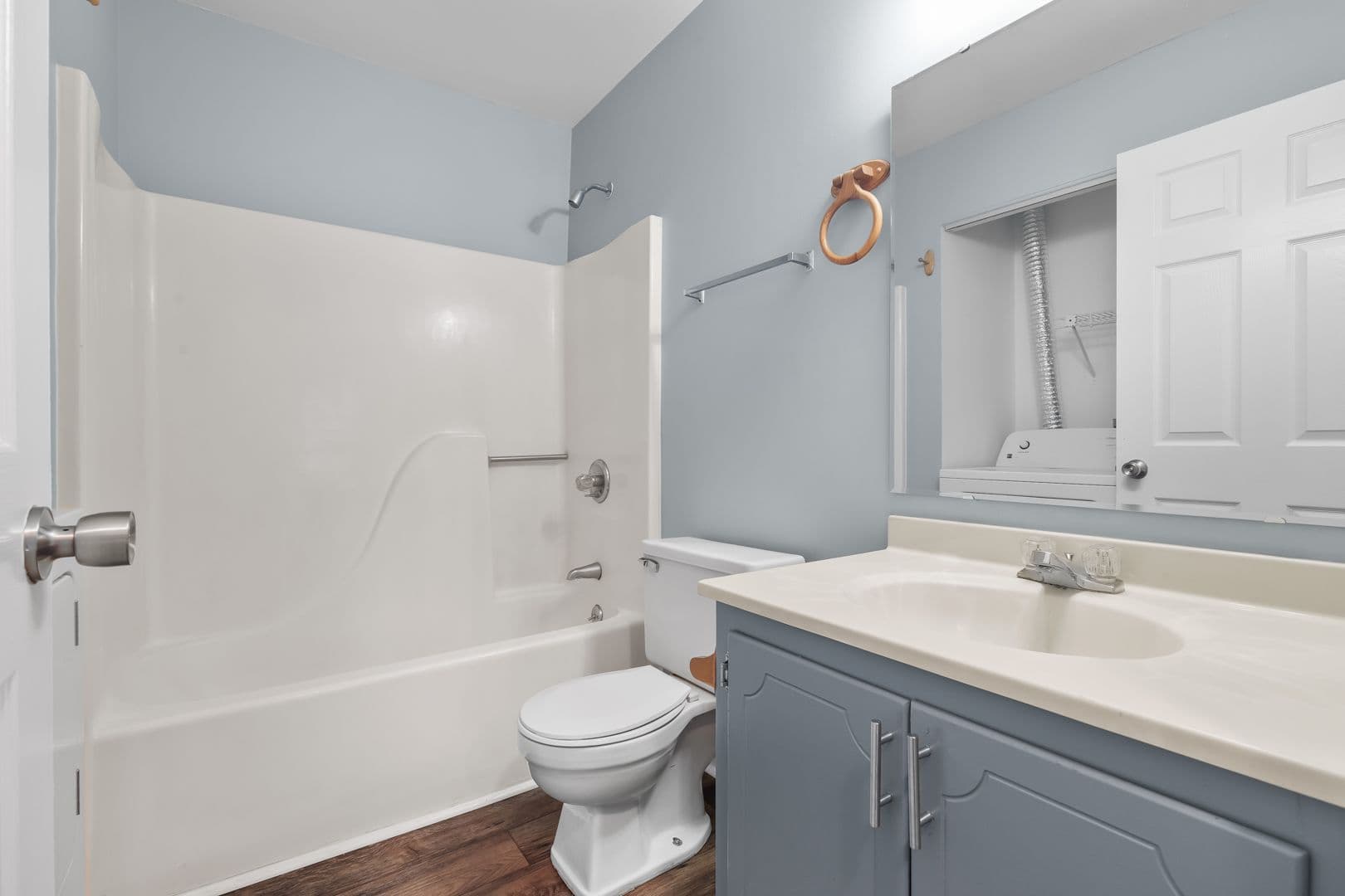 Jacksonville Townhome: 111 Windsor Court