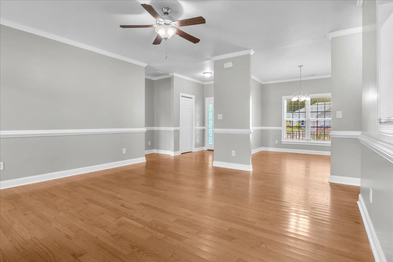 Jacksonville House: 164 Backfield Place