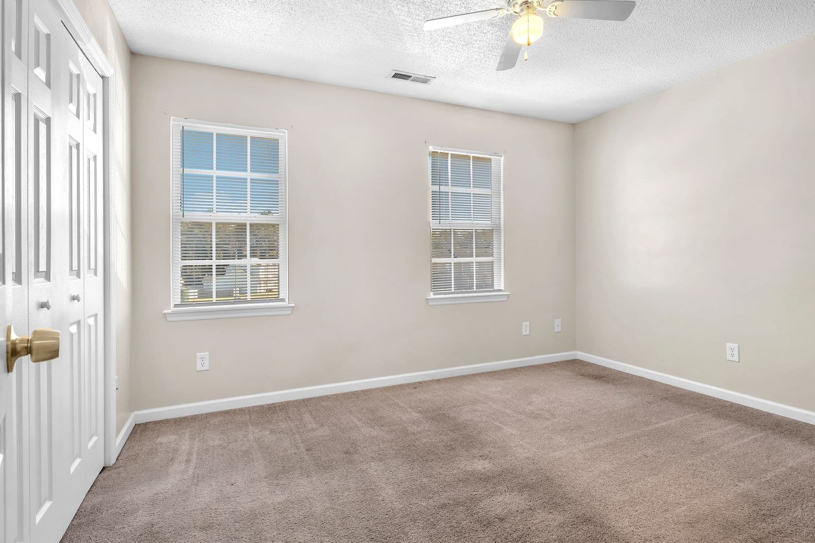 Jacksonville Townhome: 505 Timberlake Tr.