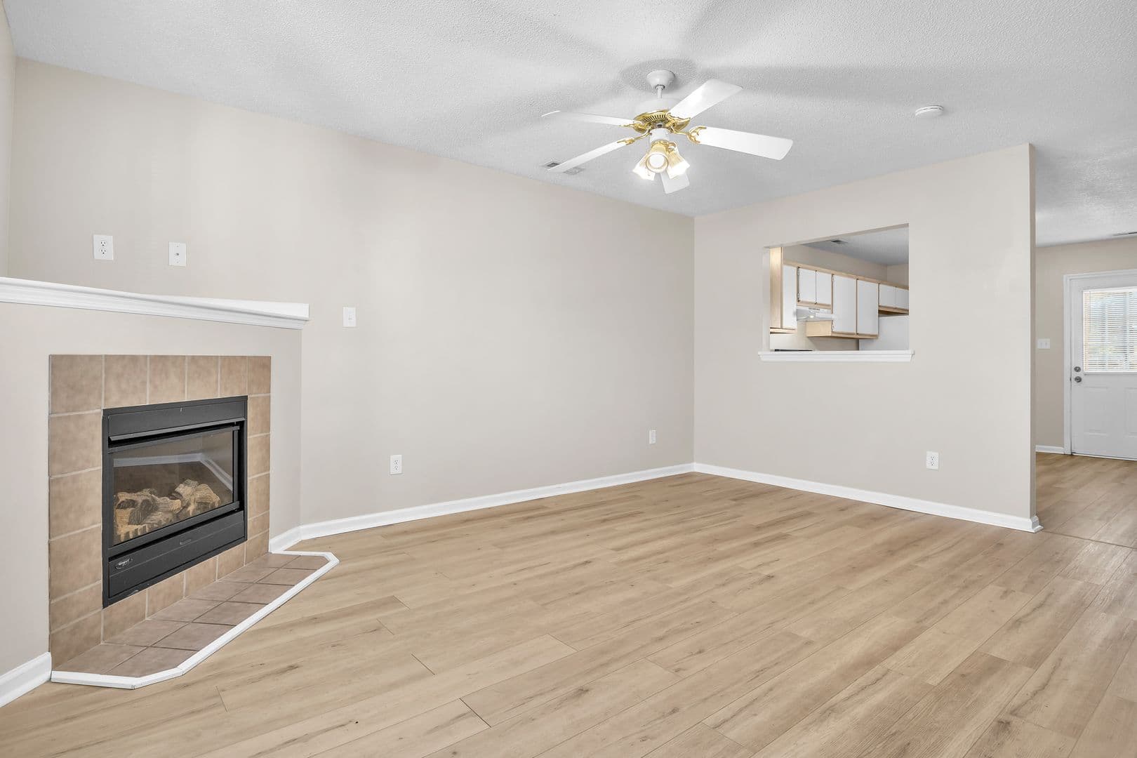Jacksonville Townhome: 505 Timberlake Tr.