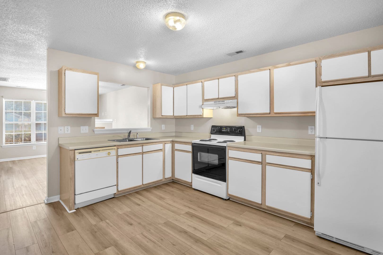 Jacksonville Townhome: 505 Timberlake Tr.