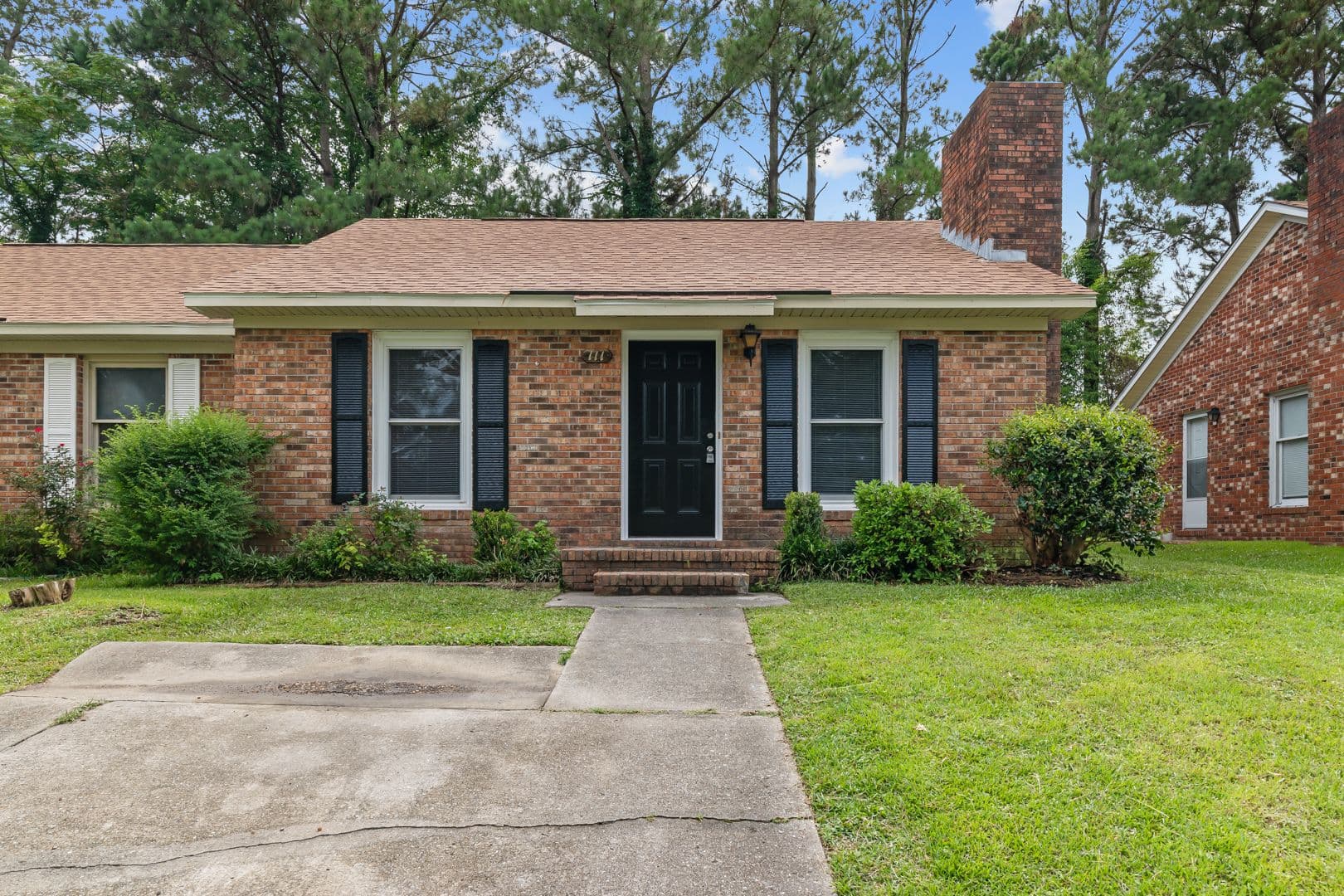 Jacksonville Townhome: 111 Windsor Court