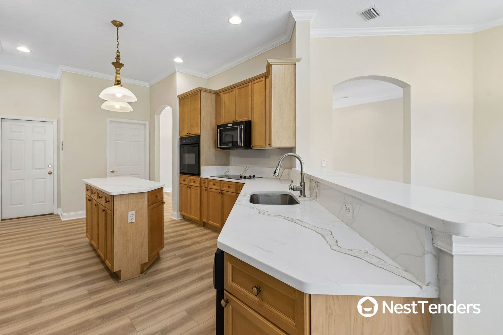 Fernandina Beach House: 2741 Sea Grove Lane