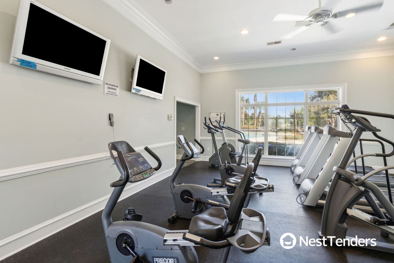 Fernandina Beach House: 23615 Bahama Point
