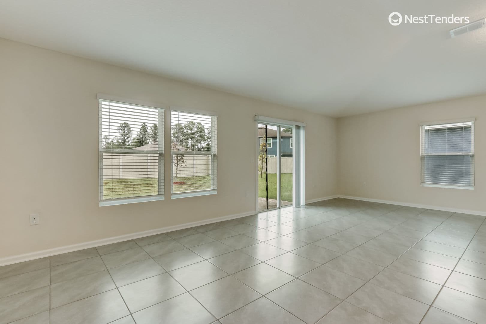 Yulee House: 86248 Express Court