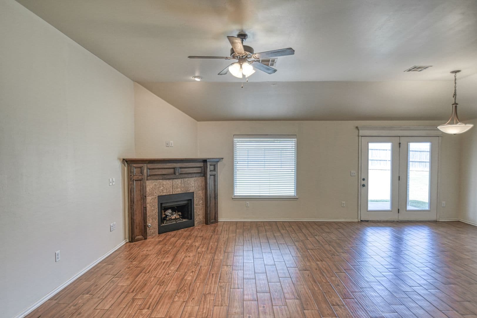 Mustang House: 11141 SW 39th Court