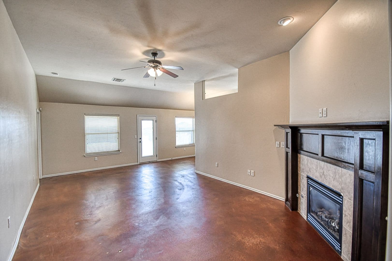 Moore House: 1004 Ridgeway