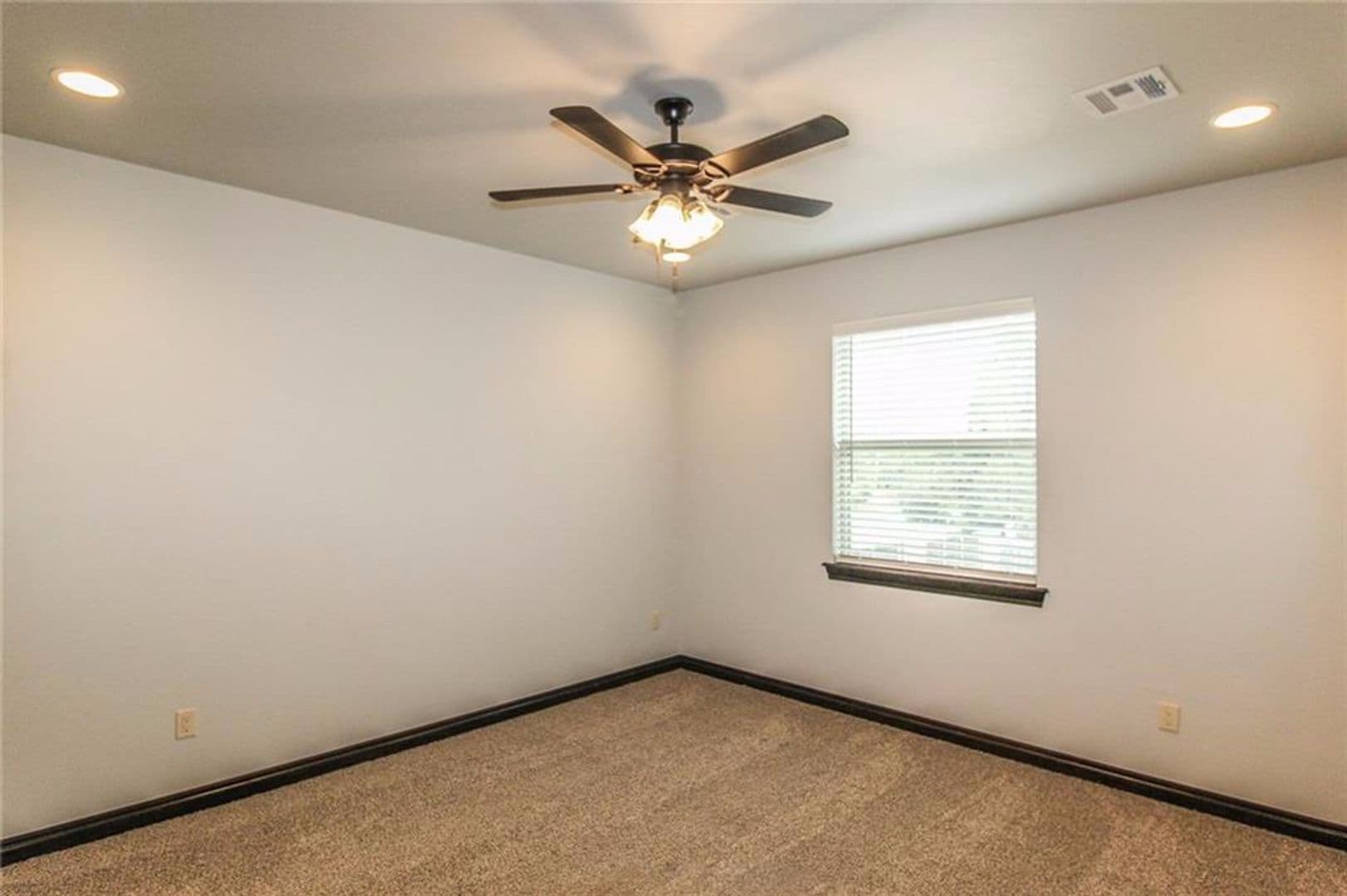 Norman House: 4001 Sam Gordon Drive