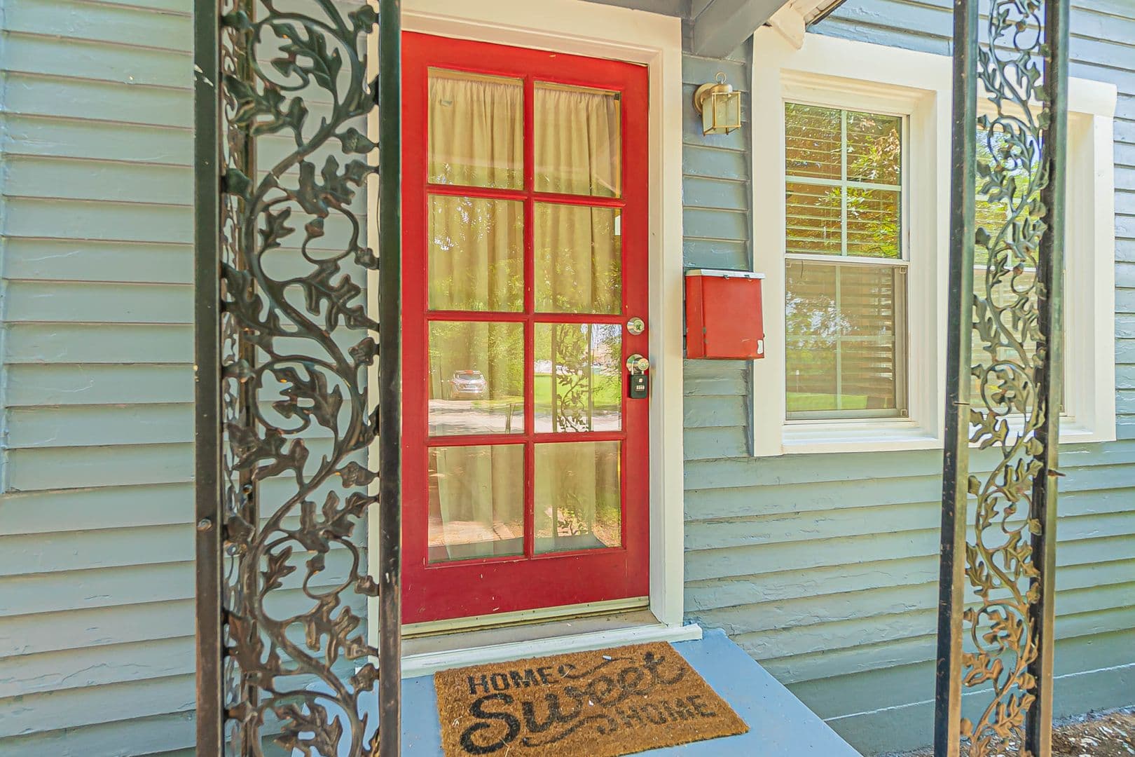 Norman House: 628 W. Comanche Street