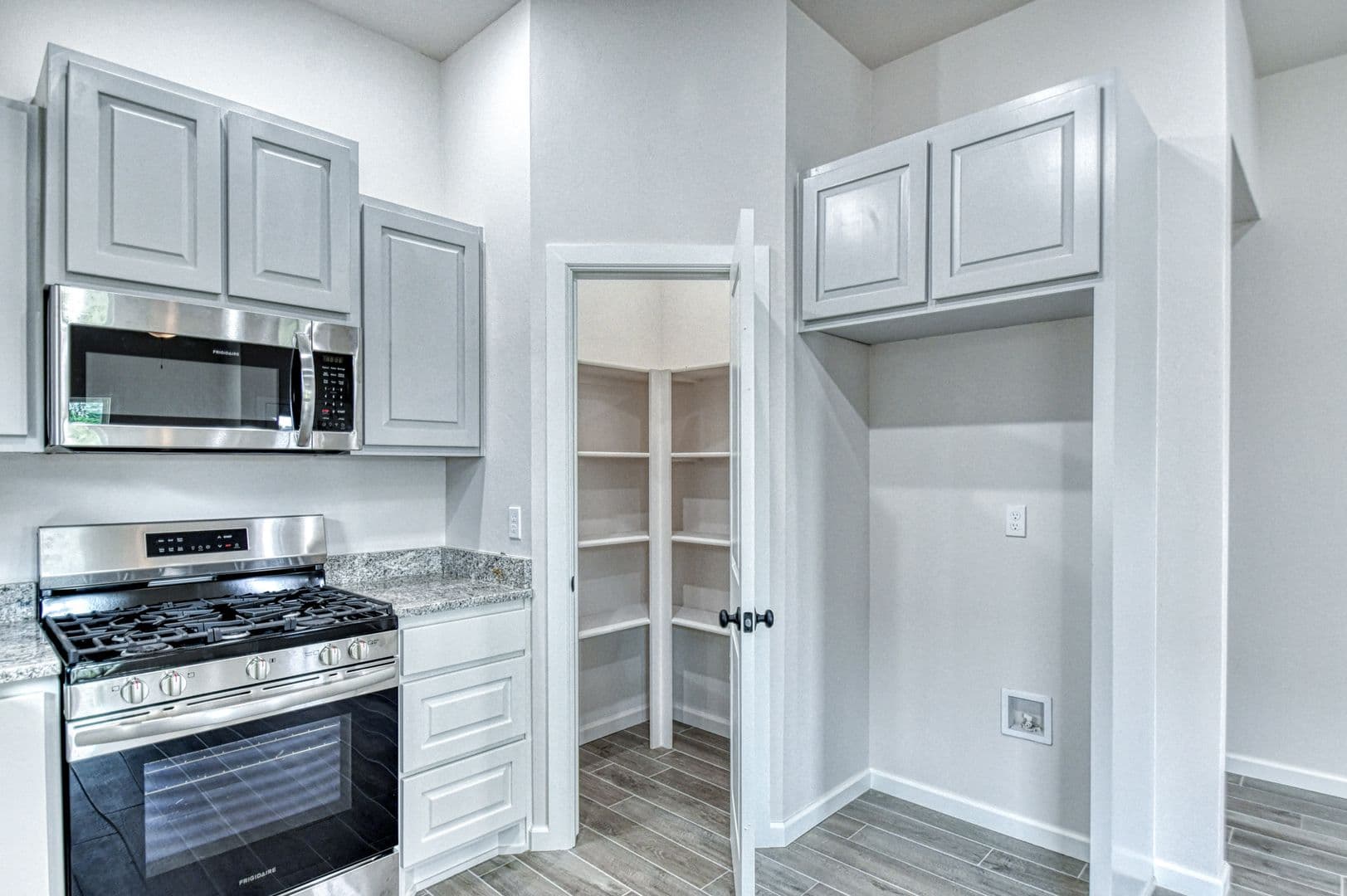Norman House: 932 Varenna Court