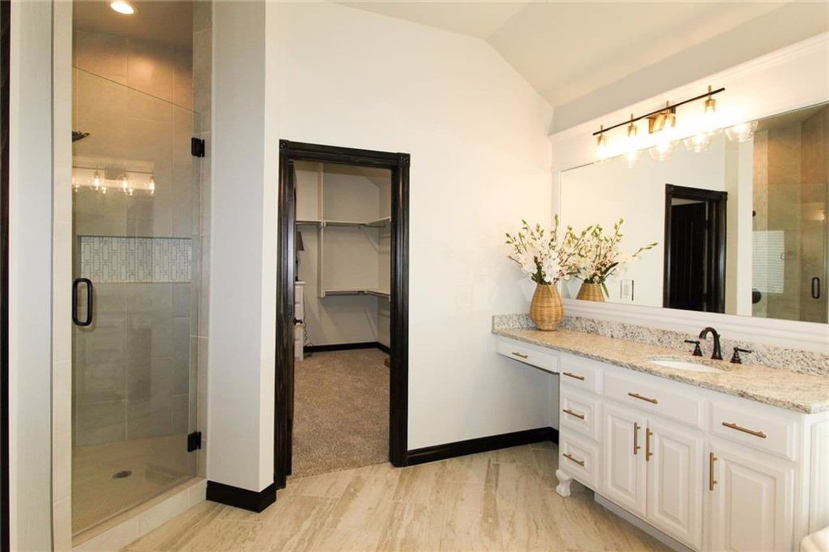 Norman House: 4001 Sam Gordon Drive
