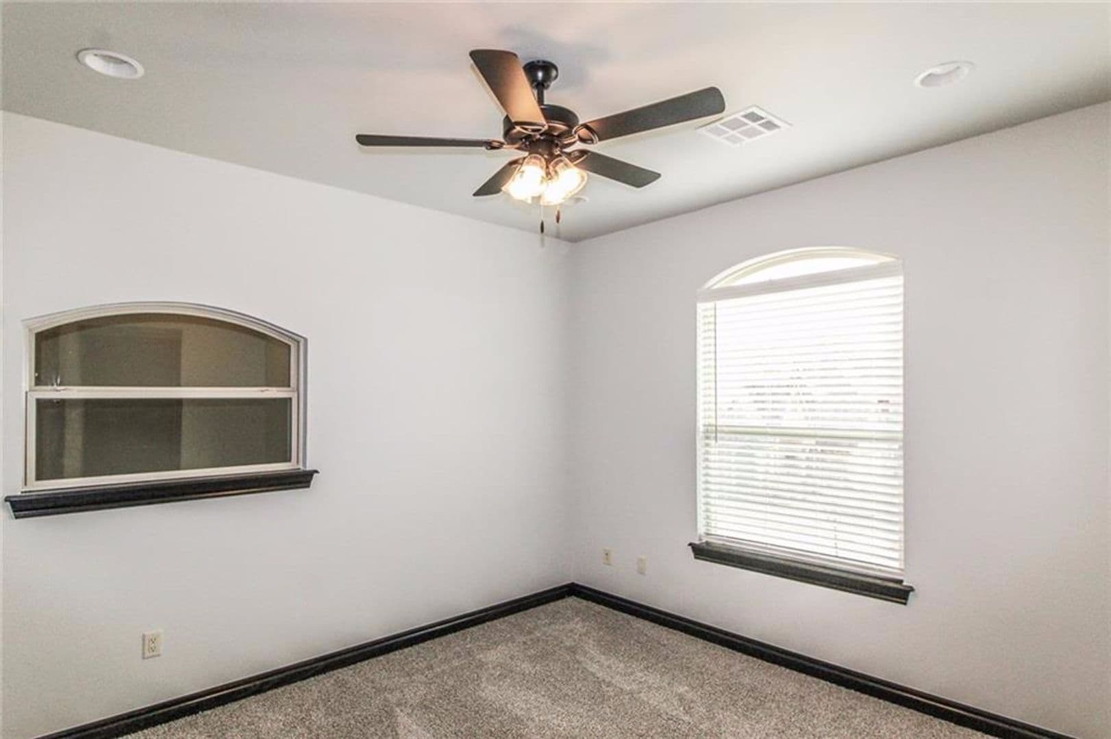 Norman House: 4001 Sam Gordon Drive