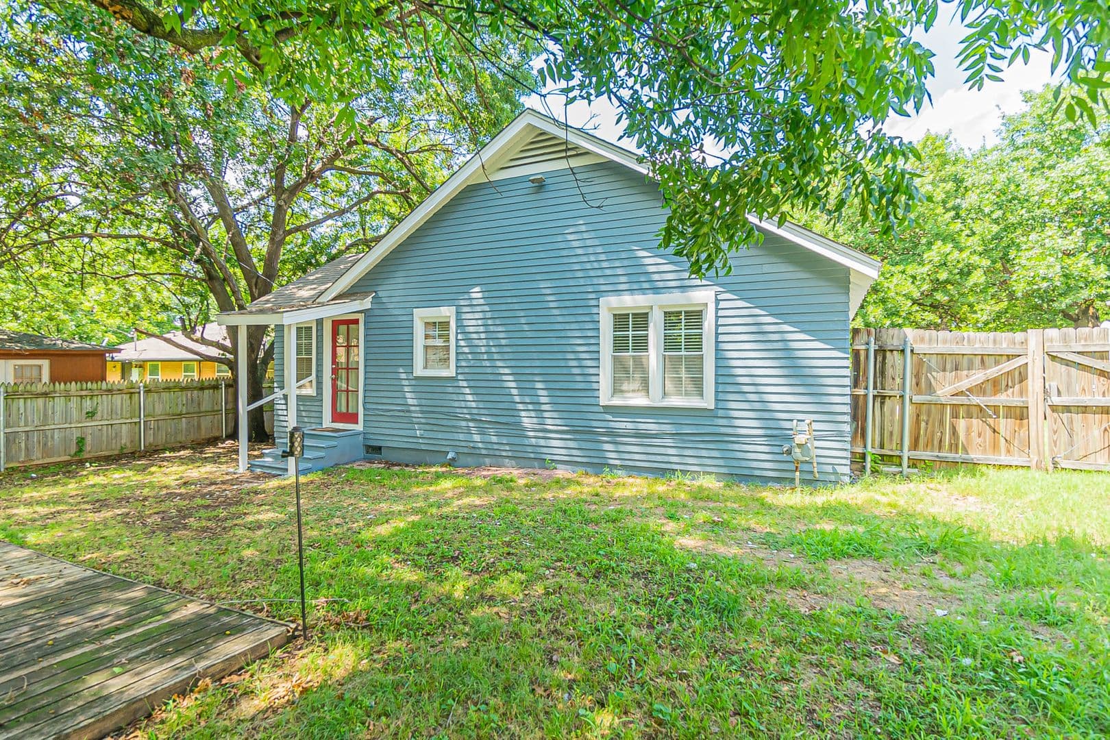 Norman House: 628 W. Comanche Street