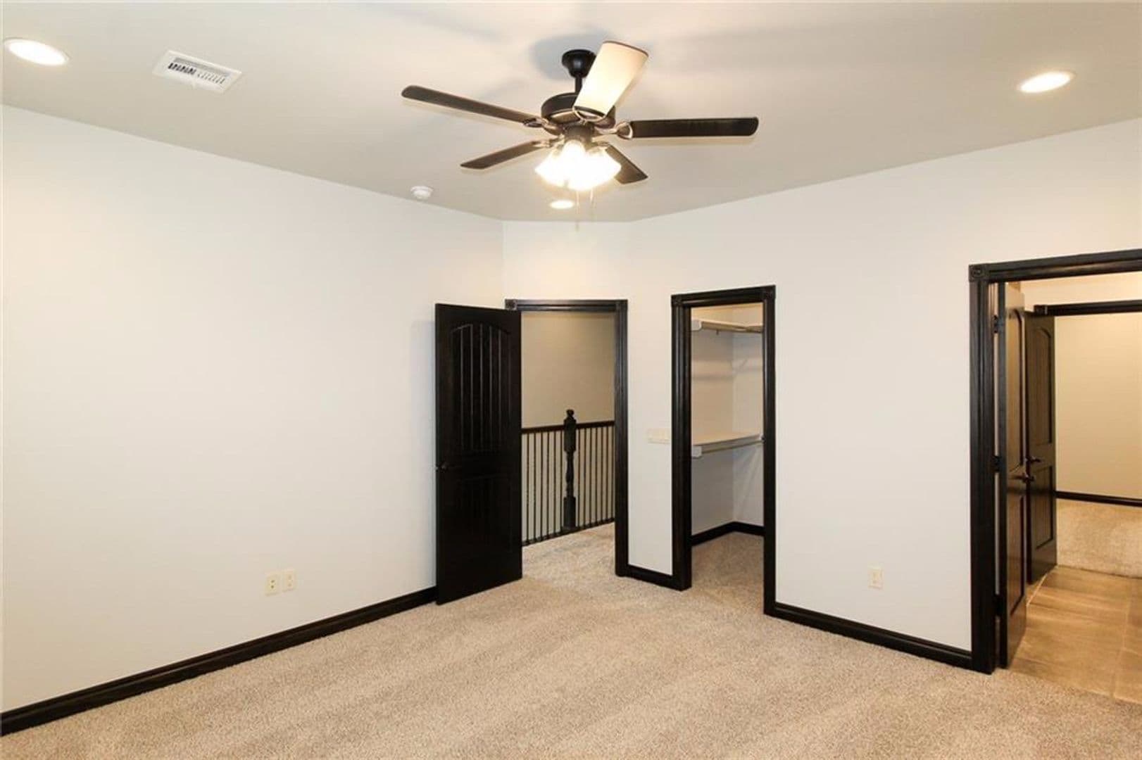 Norman House: 4001 Sam Gordon Drive