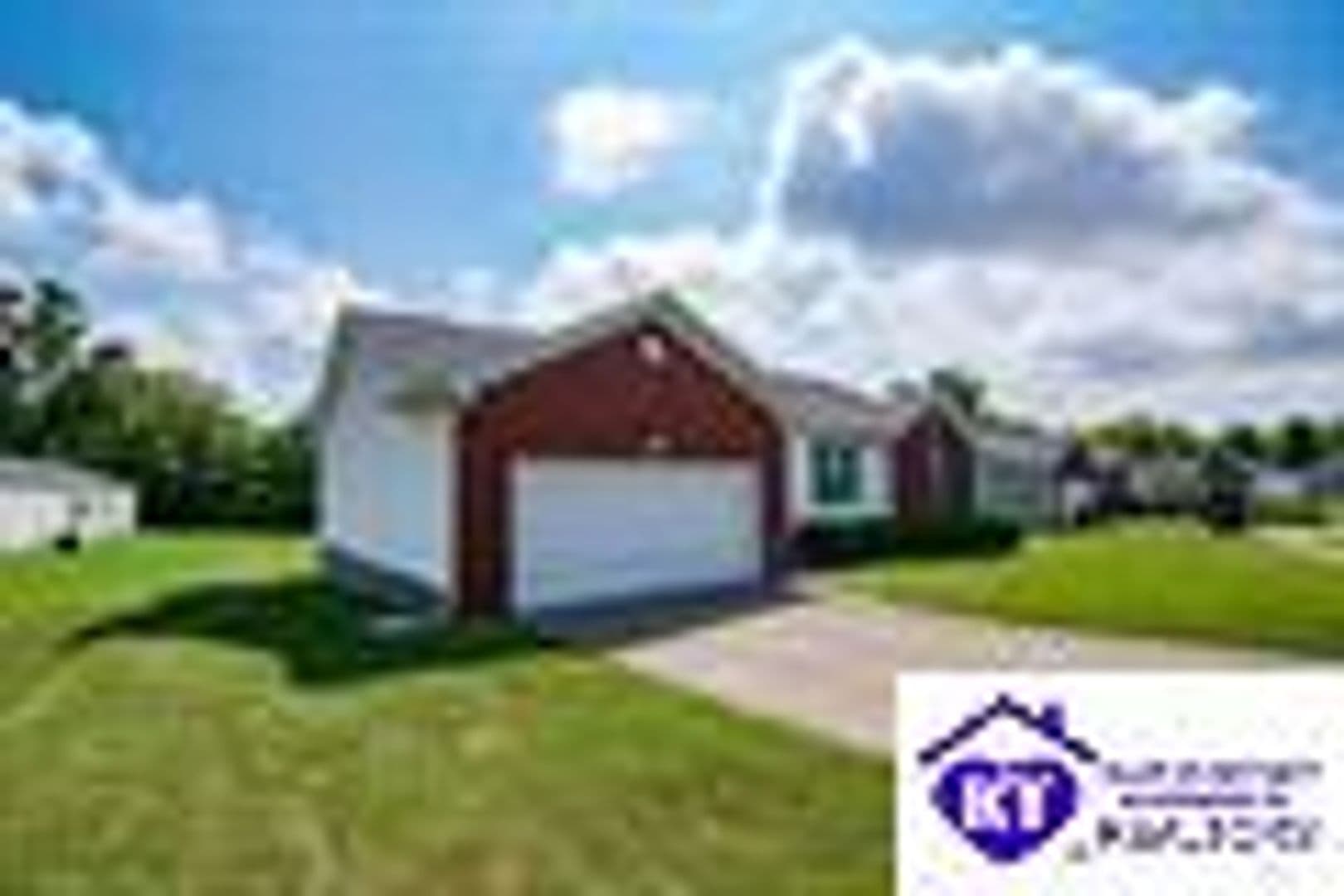 Radcliff House: 520 University Drive