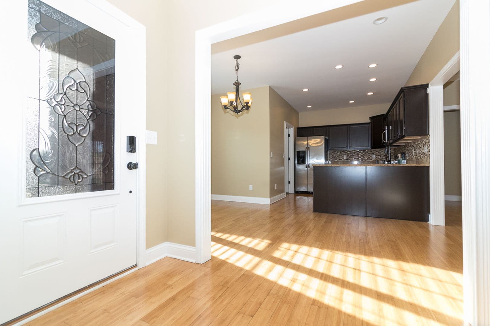 Vine Grove House: 114 Lowball Lane